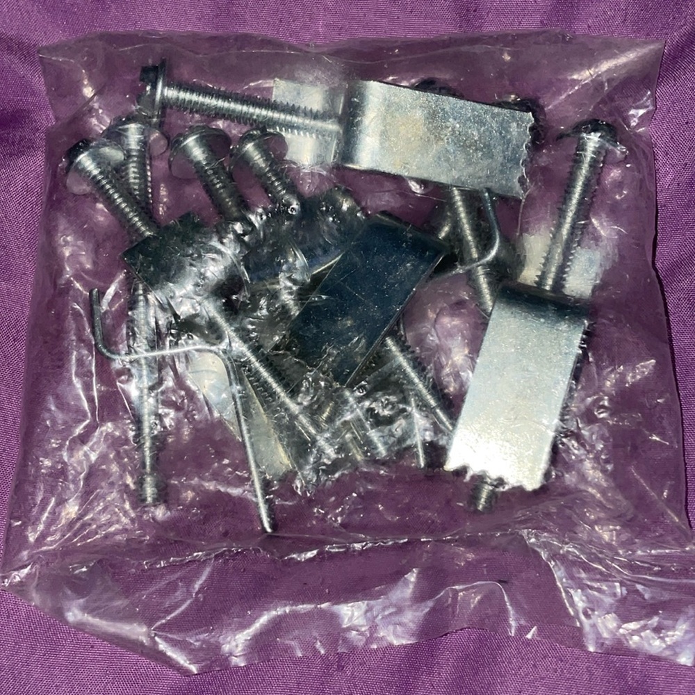 NEW bag of undermount clips for sink or counter top kitchen bathroom sink bolts